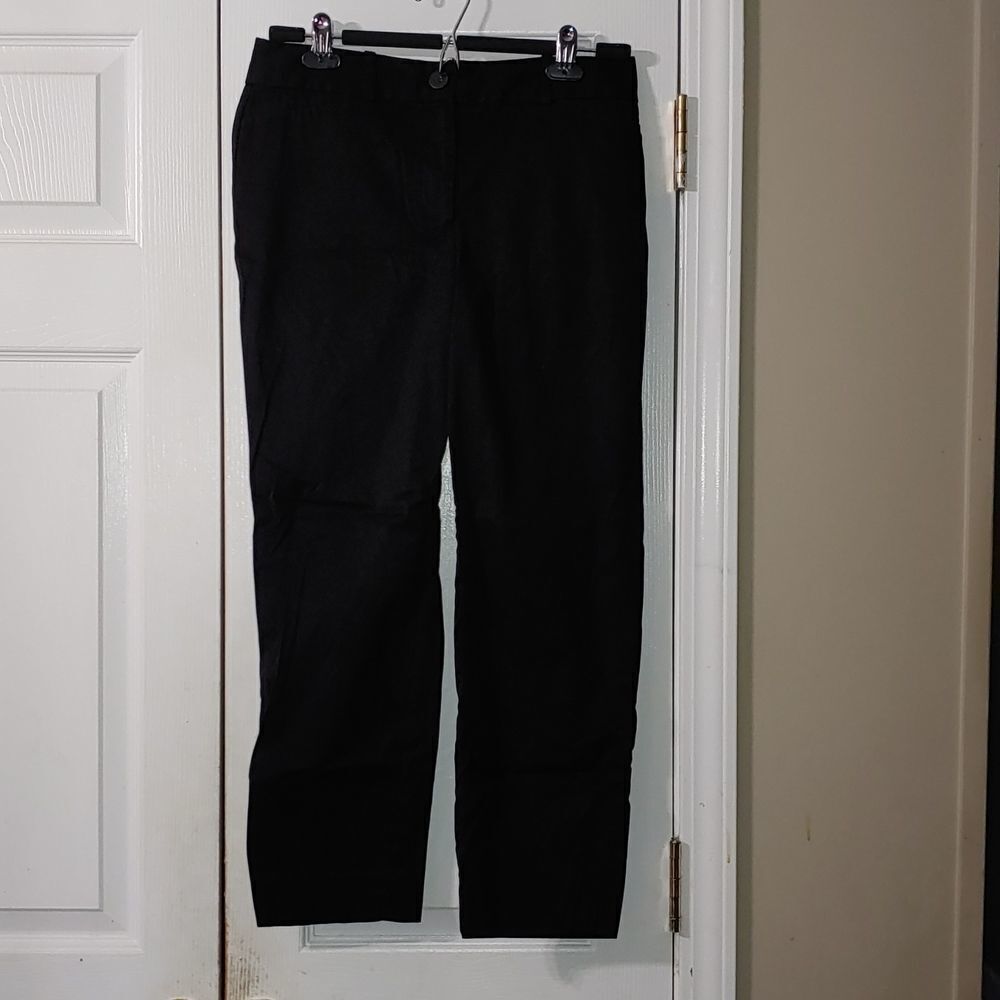 Talbots black The Perfect Crop Pant  Sz 2 NWOT
